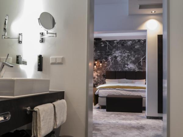 Hotel Esplanade Dortmund : photo 6 de la chambre suite junior