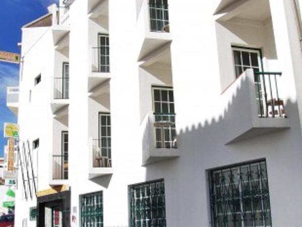VilaBranca : photo 5 de la chambre chambre lits jumeaux avec balcon - vue de face