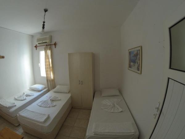 Merhaba Pansiyon : photo 9 de la chambre chambre triple