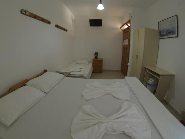 Merhaba Pansiyon : photo 9 de la chambre chambre triple