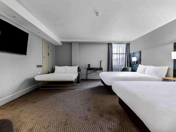 Doubletree By Hilton London Kensington : photo 1 de la chambre chambre double deluxe avec 3 lits doubles