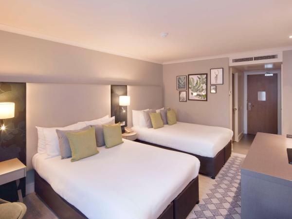 Doubletree By Hilton London Kensington : photo 2 de la chambre chambre deluxe avec 2 lits doubles