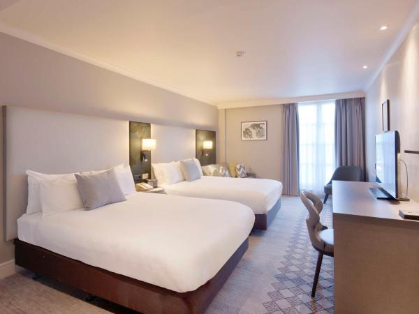 Doubletree By Hilton London Kensington : photo 3 de la chambre chambre deluxe avec 2 lits doubles