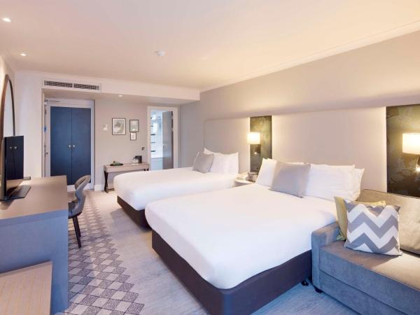 Doubletree By Hilton London Kensington : photo 5 de la chambre chambre deluxe avec 2 lits doubles