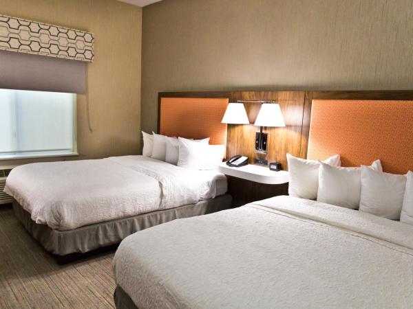 Hampton Inn & Suites Sacramento-Auburn Boulevard : photo 7 de la chambre chambre 2 lits queen-size - non-fumeurs