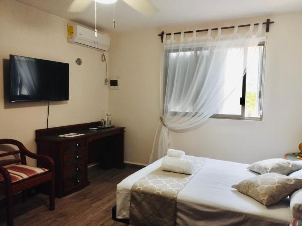 Cancun Ocean View FLAMINGO PLUS : photo 2 de la chambre chambre supérieure lit queen-size