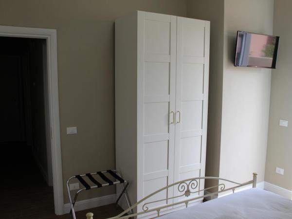 Casa Aydée : photo 10 de la chambre chambre double avec salle de bains commune