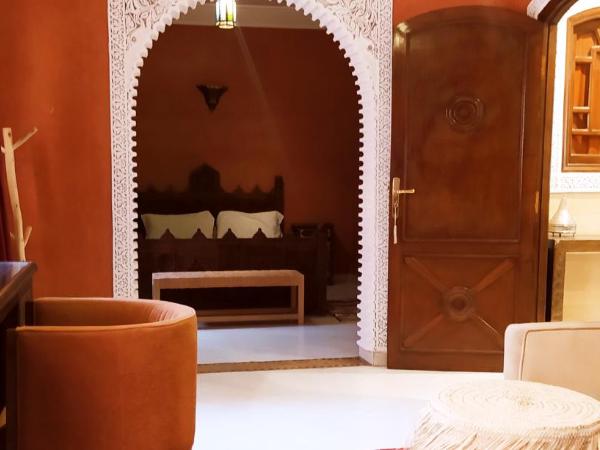 maison d'hôtes Le petit jardin Marrakech : photo 8 de la chambre chambre deluxe (2 adultes + 1 enfant)