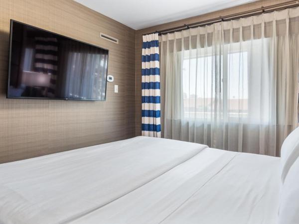 3 Palms Tucson North Foothills : photo 7 de la chambre suite lit king-size