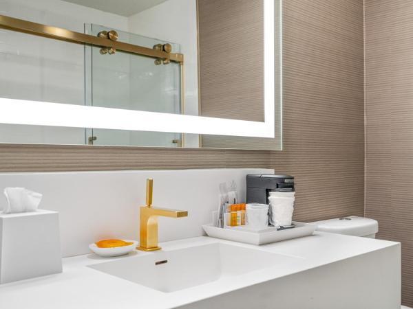 3 Palms Tucson North Foothills : photo 10 de la chambre suite lit king-size