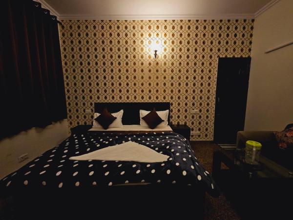 Raj Residency Inn : photo 3 de la chambre chambre double deluxe