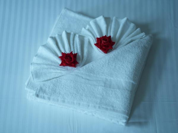 Magni Home : photo 6 de la chambre chambre lit king-size avec balcon