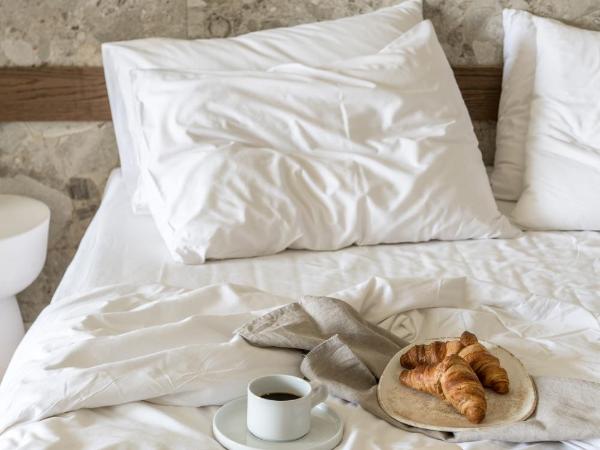 Enigma Suites : photo 9 de la chambre suite avec jacuzzi