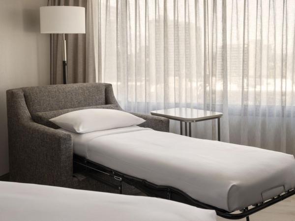 Salt Lake Marriott Downtown at City Creek : photo 6 de la chambre chambre d’angle plus spacieuse avec 1 lit king-size