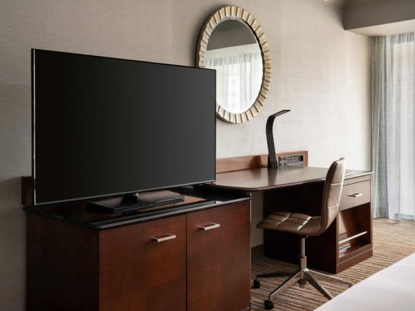 Salt Lake Marriott Downtown at City Creek : photo 6 de la chambre chambre avec 1 lit king-size - vue