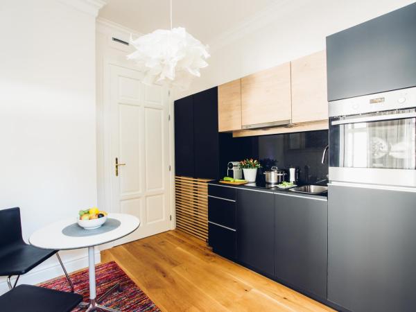Adele Apartments : photo 5 de la chambre appartement