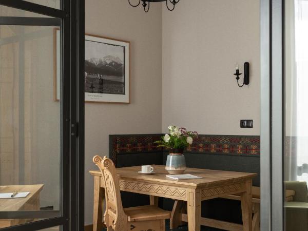 Aparthotel Cristina : photo 4 de la chambre suite deluxe