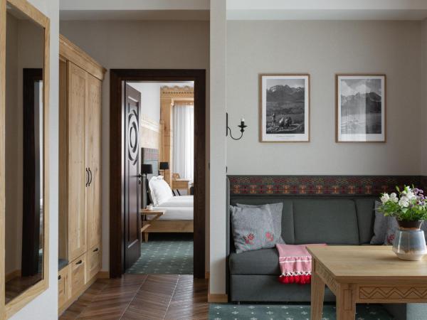 Aparthotel Cristina : photo 1 de la chambre suite familiale premium