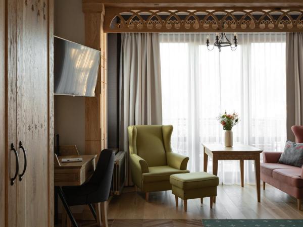 Aparthotel Cristina : photo 3 de la chambre suite junior deluxe