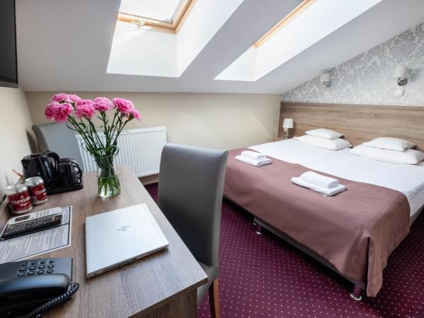 Hotel Maximum : photo 4 de la chambre chambre double