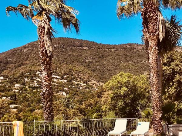 Villa Hirondelles 35 : photo 4 de la chambre chambre double avec balcon