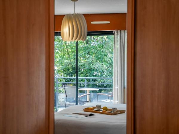 Hotel Le Pavillon Bleu : photo 2 de la chambre junior suite comfort south