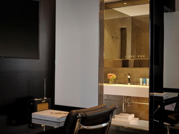 art'otel Zagreb, Powered by Radisson Hotels : photo 9 de la chambre studio art