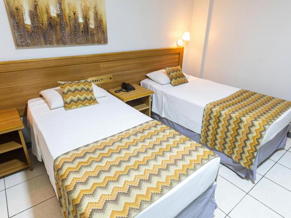 Hotel Golden Park Rio de Janeiro Aeroporto : photo 1 de la chambre chambre lits jumeaux
