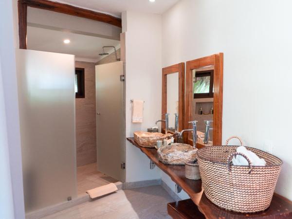 Ana y Jose Hotel & Beach Club Tulum : photo 5 de la chambre villa avec piscine privée