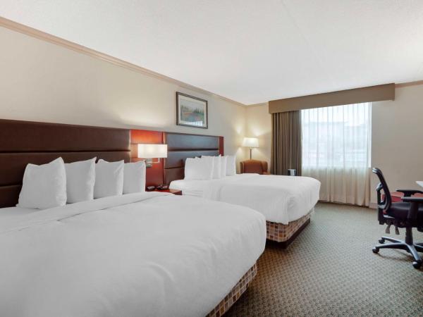 Best Western PLUS City Centre Inn : photo 1 de la chambre chambre avec 2 grands lits queen-size