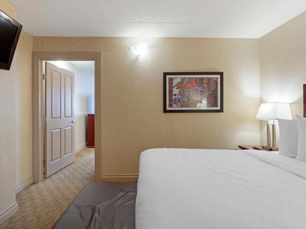 Best Western PLUS City Centre Inn : photo 3 de la chambre chambre lit queen-size