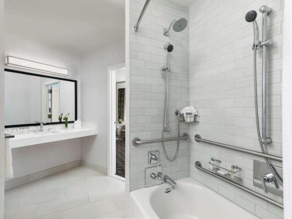 Hilton Boston Park Plaza : photo 4 de la chambre chambre double avec baignoire - accessible aux personnes à mobilité réduite