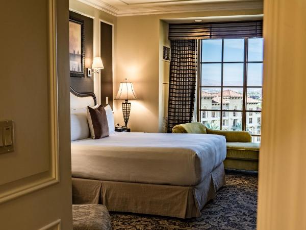 Green Valley Ranch Resort Spa Casino : photo 4 de la chambre tuscany suite - one bedroom