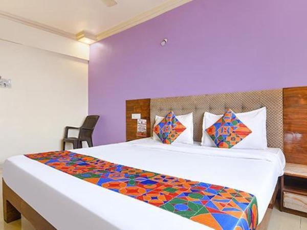 FabHotel Kohinoor Residency : photo 3 de la chambre chambre deluxe