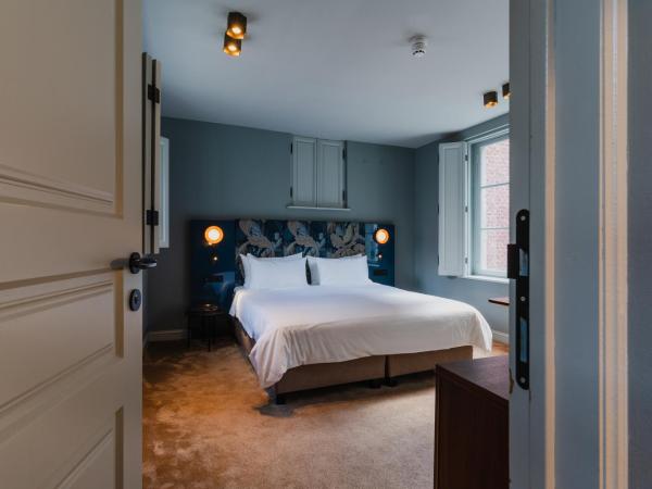 Hotel Monastère Maastricht : photo 2 de la chambre chambre quadruple avec salle de bains