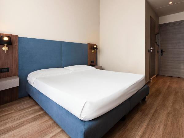 Mokinba Hotels Montebianco : photo 7 de la chambre chambre double ou lits jumeaux