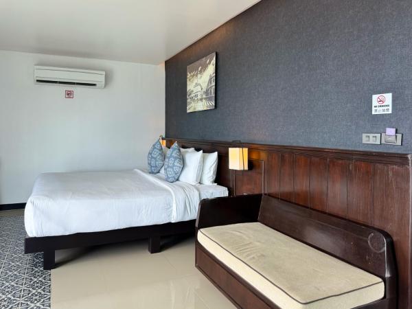 Grand Supicha City Hotel - SHA Plus : photo 5 de la chambre chambre double deluxe avec baignoire
