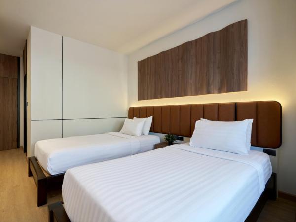 Panmanee Hotel-Newly Renovated : photo 2 de la chambre chambre lits jumeaux standard - bâtiment principal