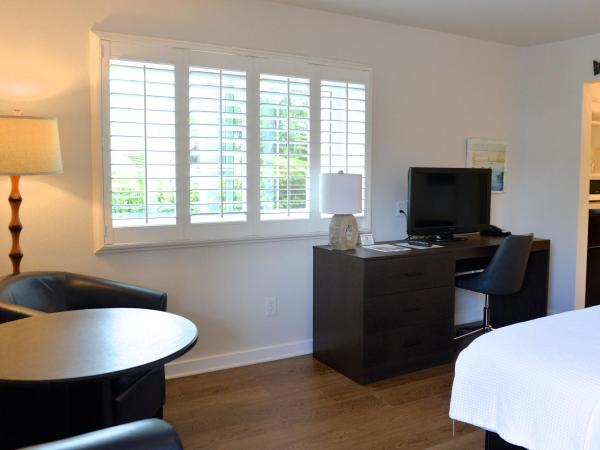 Crown City Inn Coronado : photo 2 de la chambre chambre lit king-size
