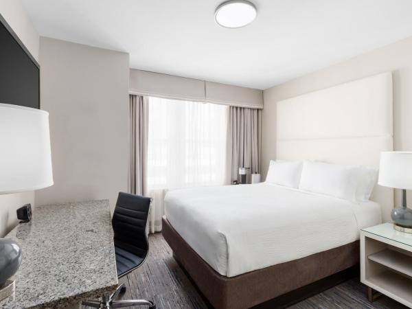 Holiday Inn Express Chicago - Magnificent Mile, an IHG Hotel : photo 3 de la chambre chambre standard lit queen-size