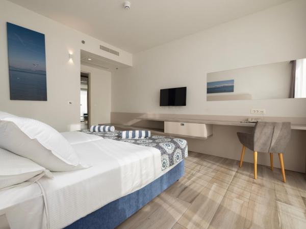 Romana Beach Resort : photo 4 de la chambre appartement 2 chambres deluxe - vue sur mer