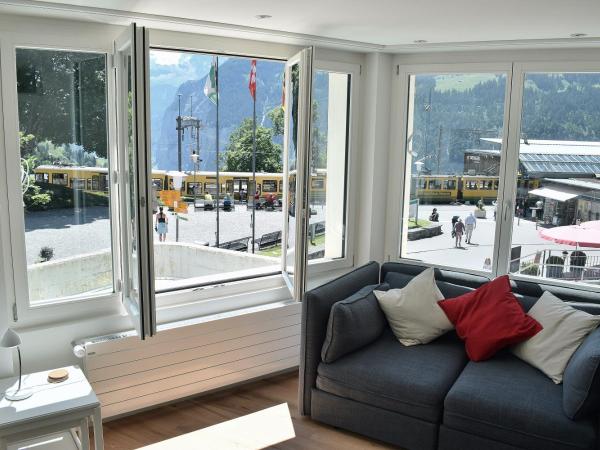 Hotel Silberhorn - Residences & Spa Wengen : photo 1 de la chambre appartement eigerpeak