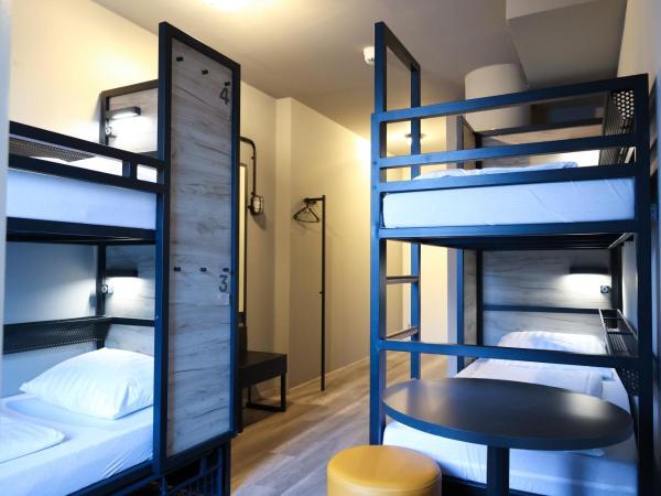 a&o Köln Neumarkt : photo 1 de la chambre lit dans un dortoir de 4 lits