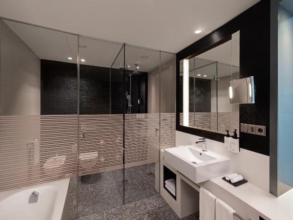 InterContinental Berlin, an IHG Hotel : photo 1 de la chambre chambre lit king-size premium