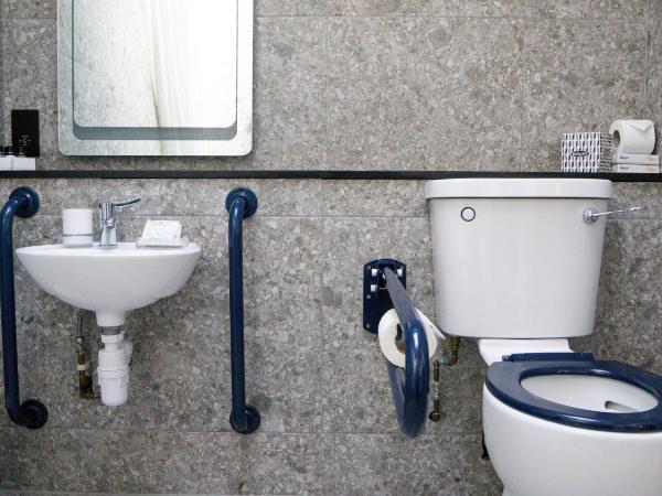 The Pillar Hotel : photo 3 de la chambre accessible room double or twin