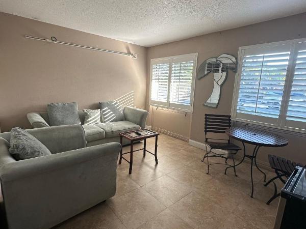 Tahitian Inn Boutique Hotel Tampa : photo 8 de la chambre suite lit queen-size