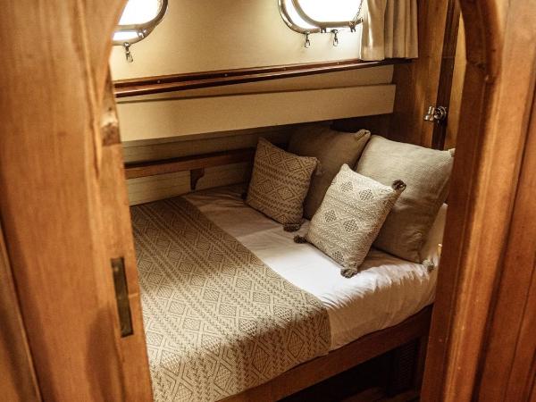 Wooden Boat- La Goletta : photo 5 de la chambre chambre double avec salle de bains privative