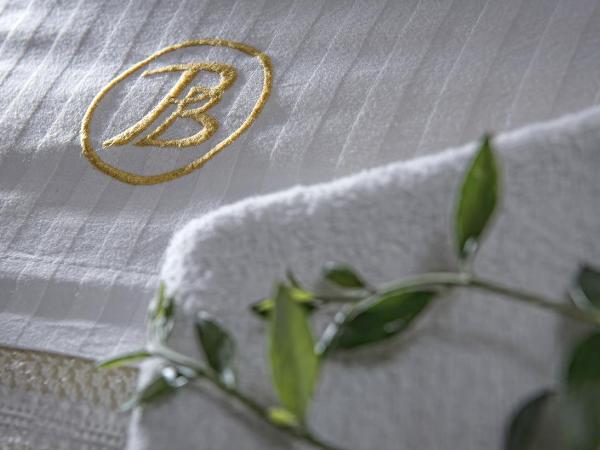 Petra Beach Hotel : photo 10 de la chambre studio supérieur - vues sur mer et piscine