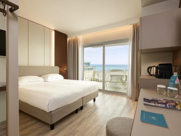 Adriatic Palace Hotel : photo 1 de la chambre chambre double ou lits jumeaux - vue sur mer