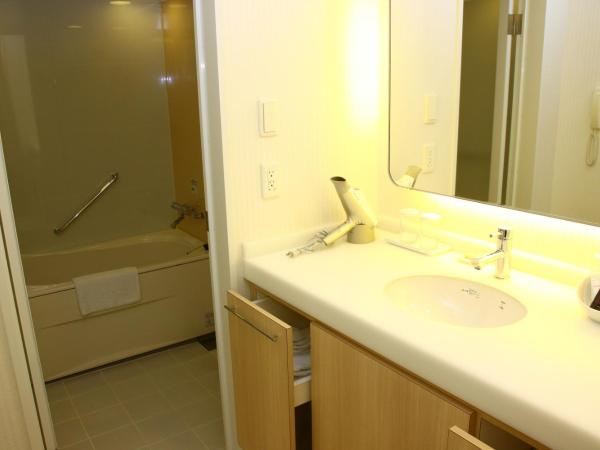 Hotel Elsereine Osaka : photo 4 de la chambre chambre lits jumeaux d'angle - non-fumeurs